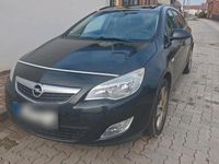 Gebraucht Opel Astra 110 PS (80 kW) 2011 Schwarz Kombi