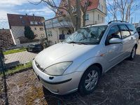 Gebraucht Ford Focus 100 PS (73 kW) 2004 Silber Kombi