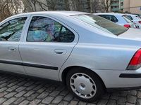 Gebraucht Volvo S60 2001 Silber Limousine