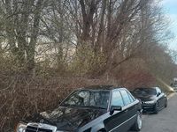 Gebraucht Mercedes E400 279 PS (205 kW) 1992 Schwarz Limousine