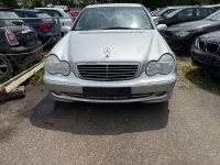Gebraucht Mercedes C200 163 PS (119 kW) 2003 Silber Limousine