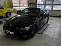 Gebraucht BMW 320 Cabriolet 170 PS (125 kW) 2008 Schwarz Cabrio