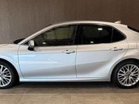 Gebraucht Toyota Camry 178 PS (130 kW) 2019 Silber Limousine