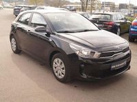 Second-hand Kia Rio 84 CP (61 kW) 2019 Negru Berlinǎ