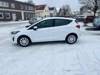 Gebraucht Ford Fiesta Cool & Connect 75 PS (55 kW) 2023 Weiß Limousine