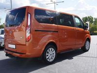 Gebraucht Ford Transit Trend 131 PS (96 kW) 2019 Orange Van / Kleinbus