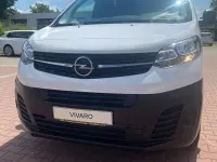 Gebraucht Opel Vivaro-e Combi Edition 144 PS (105 kW) 2023 Casabl/arctic/eisweiss/kaolin Van / Kleinbus