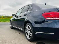 Gebraucht Mercedes E250 Avantgarde 204 PS (150 kW) 2015 Blau Limousine