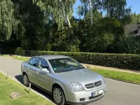 Gebraucht Opel Vectra Comfort 122 PS (89 kW) 2002 Silber Limousine