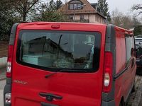 Gebraucht Renault Trafic 114 PS (83 kW) 2014 Rot Van / Kleinbus