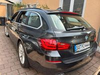 Gebraucht BMW 530 258 PS (189 kW) 2011 Schwarz Kombi