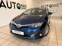 Gebraucht Toyota Auris Comfort 116 PS (85 kW) 2017 Blau Limousine