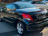 Gebraucht Peugeot 207 CC Premium 120 PS (88 kW) 2011 Schwarz Cabrio