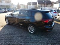 gebraucht Ford Focus 1,0 EcoBoost Cool & Connect 5J Schutzbrief