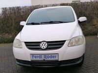Gebraucht VW Fox Basis 54 PS (39 kW) 2006 Candyweiß Kleinwagen