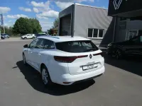 Gebraucht Renault Mégane II Zen 116 PS (85 kW) 2022 Weiß Limousine