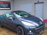 Gebraucht Peugeot 207 CC Access 120 PS (88 kW) 2013 Lackierung smaltblau/metallic Cabrio