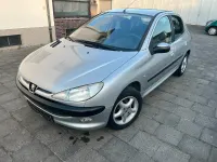 Gebraucht Peugeot 206 75 PS (55 kW) 2003 Silber Kleinwagen