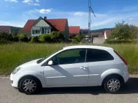 Gebraucht Ford Fiesta Style 69 PS (50 kW) 2008 Weiß Kleinwagen