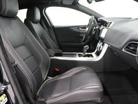 Gebraucht Jaguar XE R-Dynamic 179 PS (131 kW) 2019 Schwarz Limousine