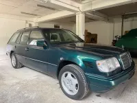 Second-hand Mercedes E250 113 CP (83 kW) 1995 Verde Berlinǎ
