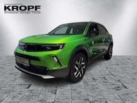 Gebraucht Opel Mokka Elegance 131 PS (96 kW) 2023 Matcha green/ikone gruen SUV