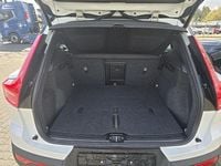 Second-hand Volvo XC40 Pro 300 kW (408 CP) 2021 Alb SUV