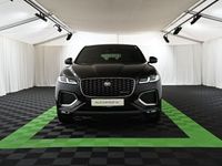 Gebraucht Jaguar F-Pace R-Dynamic 204 PS (150 kW) 2023 Santorini black SUV