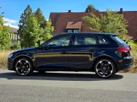 Gebraucht Audi A3 Attraction 110 PS (80 kW) 2015 Brillantschwarz Limousine