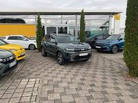 Neu Dacia Duster Journey 101 PS (74 kW) 2025 Grün SUV