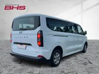 Gebraucht Ford Tourneo Trend 232 PS (170 kW) 2025 Frostweiß (weiß) Van / Kleinbus