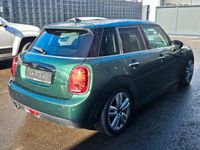 Gebraucht Mini Cooper D Sport 116 PS (85 kW) 2017 Grün Kleinwagen
