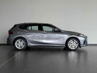Neu BMW 120 Performance 170 PS (125 kW) 2025 Grau Kleinwagen