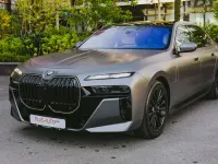 Gebraucht BMW 750e M Sport 313 PS (230 kW) 2023 Grau Limousine