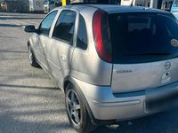 Usata Opel Corsa 75 CV (55 kW) 2004 Argento Utilitaria