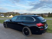 Gebraucht BMW 530 258 PS (189 kW) 2014 Schwarz Kombi
