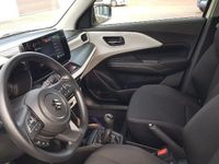 Neu Suzuki Swift Club 83 PS (61 kW) 2025 Cool yellow metallic Kleinwagen