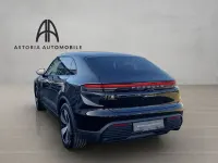 Gebraucht Porsche Macan 300 kW (408 PS) 2025 Schwarz SUV