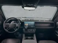 Neu Land Rover Defender HSE Dynamic 249 PS (183 kW) 2026 Grau SUV
