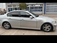 Gebraucht BMW 325 218 PS (160 kW) 2005 Silber Limousine