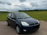 Usata Ford Fiesta 80 CV (58 kW) 2002 Blu Utilitaria