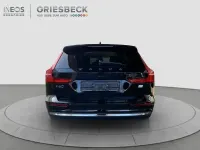 Używany Volvo V60 Core 455 KM (334 kW) 2023 Czarny Kombi