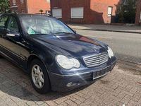 Gebraucht Mercedes C180 143 PS (105 kW) 2003 Blau Kombi