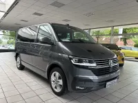 Gebraucht VW Multivan Comfortline 204 PS (150 kW) 2022 Grau metallic Van / Kleinbus