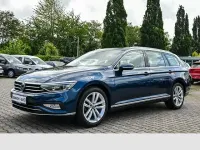 Gebraucht VW Passat Elegance 200 PS (147 kW) 2022 Andere farbe Kombi