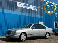 Gebraucht Mercedes E280 204 PS (150 kW) 1998 Silber Limousine