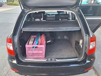 Gebraucht Skoda Superb Active 140 PS (102 kW) 2014 Schwarz Kombi