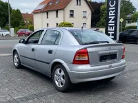 Gebraucht Opel Astra 75 PS (55 kW) 1999 Silber Limousine