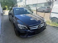 Gebraucht Mercedes C220 194 PS (142 kW) 2018 Blau Kombi