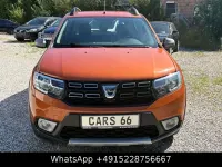 Gebraucht Dacia Sandero Celebration 90 PS (66 kW) 2018 Orange Limousine